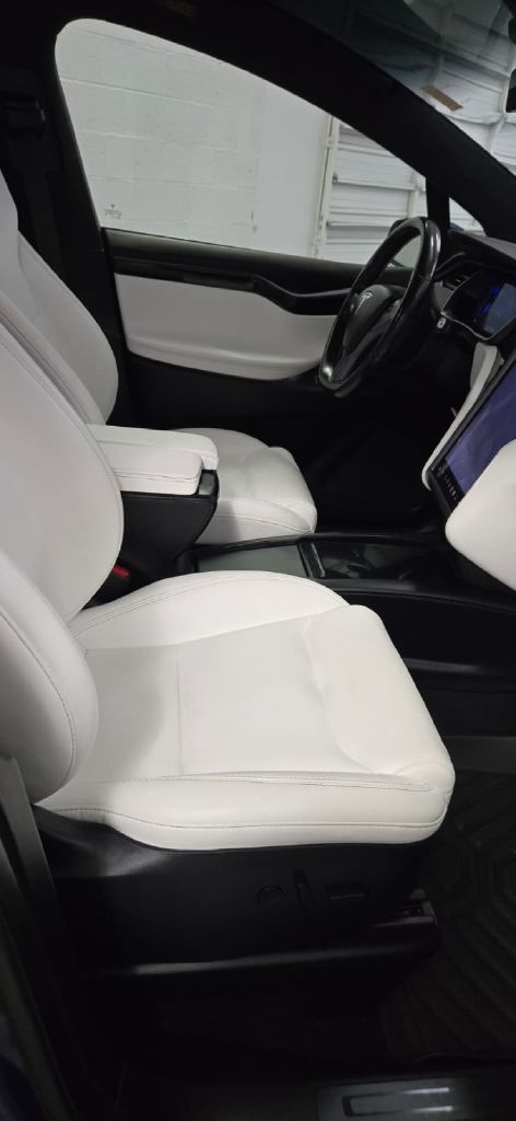 Photo 9 of this TESLA MODEL X