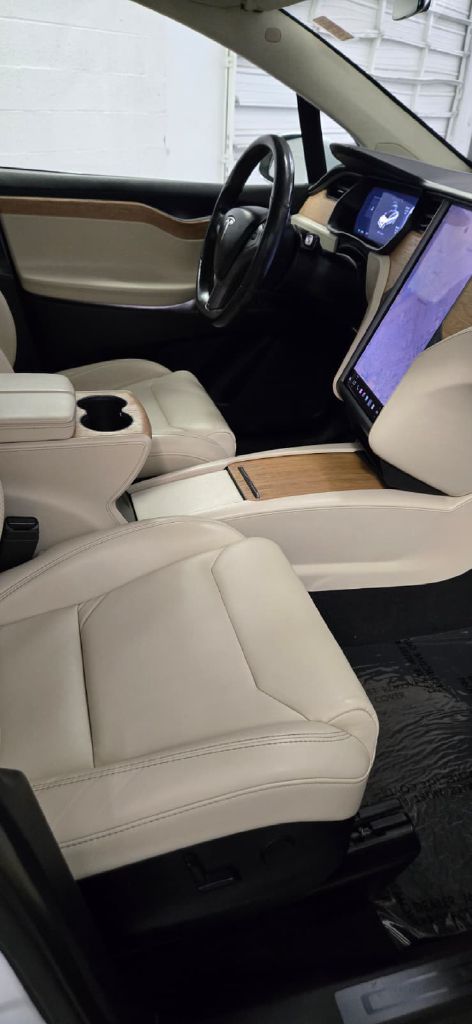 Photo 10 of this TESLA MODEL X