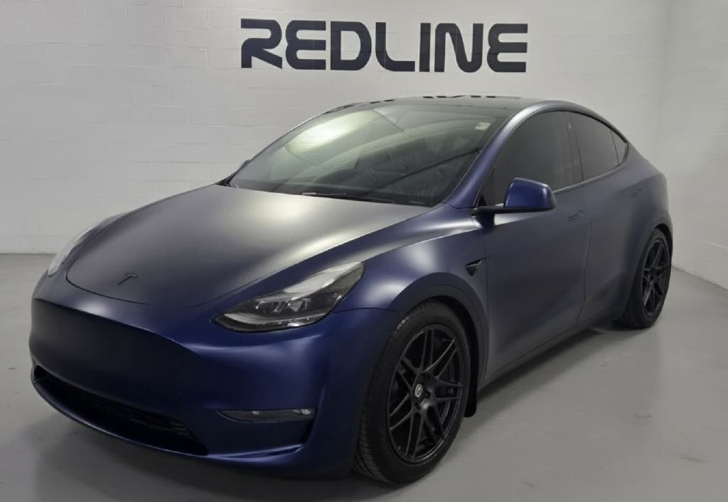 Photo 3 of this TESLA MODEL Y