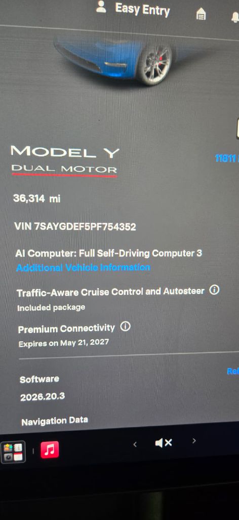Photo 7 of this TESLA MODEL Y