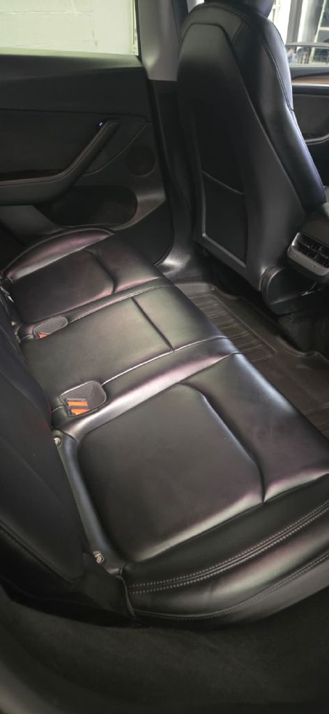 Photo 11 of this TESLA MODEL Y