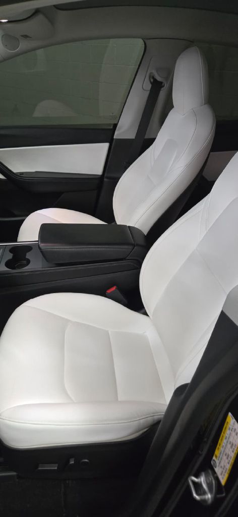 Photo 9 of this TESLA MODEL Y