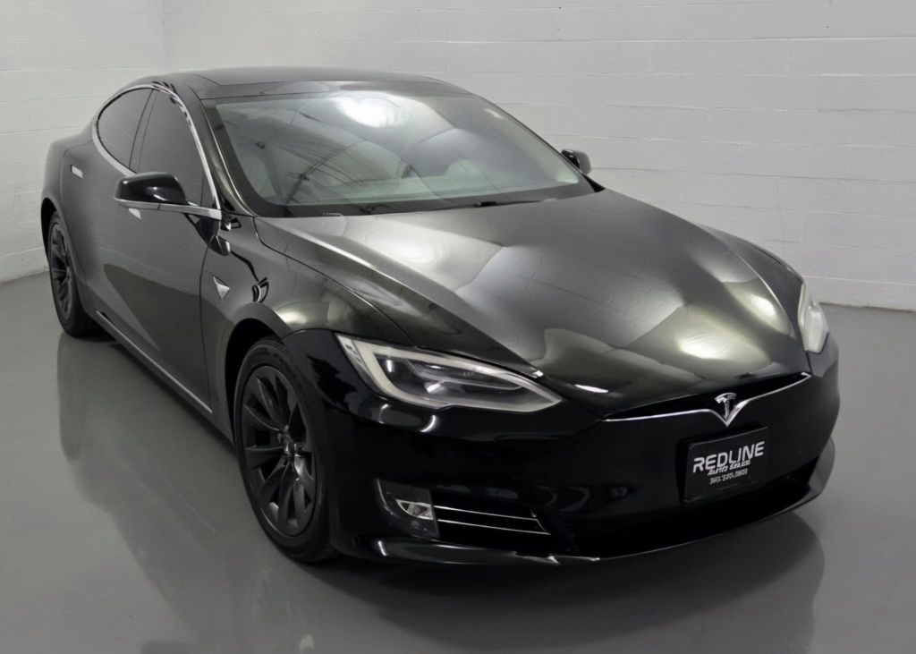 Photo 4 of this TESLA MODEL S