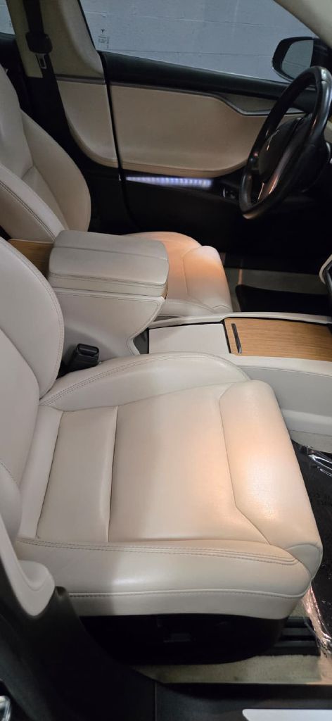 Photo 9 of this TESLA MODEL S