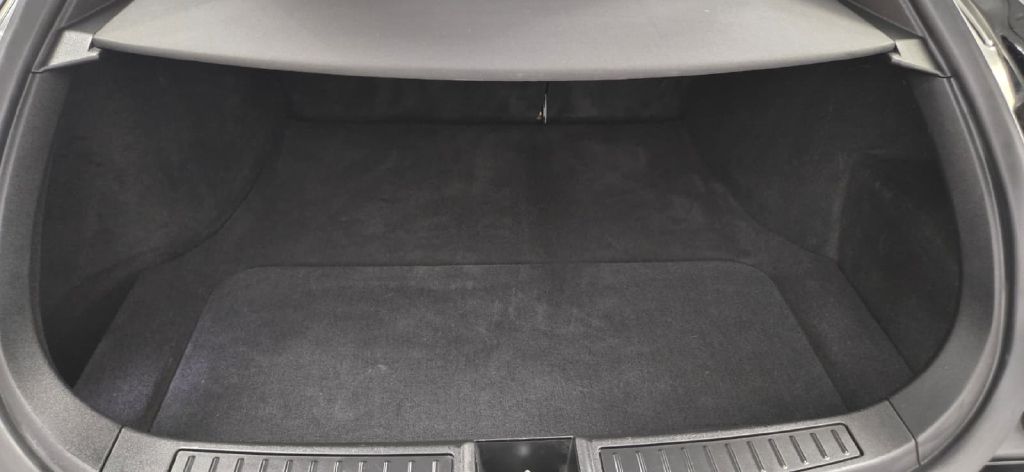 Photo 13 of this TESLA MODEL S