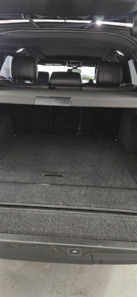 Photo 13 of this LAND ROVER RANGE ROVER