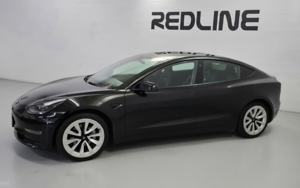 Photo 2 of this TESLA MODEL 3
