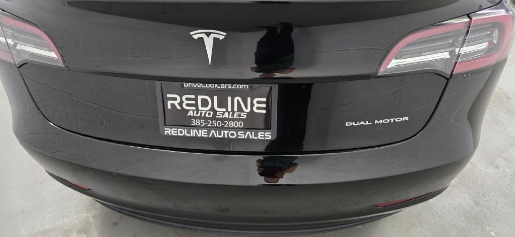 Photo 6 of this TESLA MODEL 3