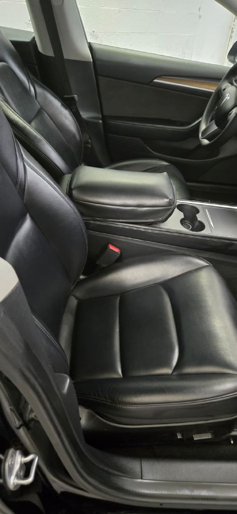 Photo 9 of this TESLA MODEL 3