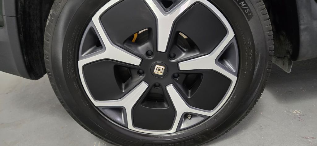 Photo 12 of this RIVIAN R1T