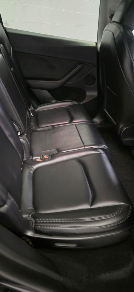 Photo 10 of this TESLA MODEL Y