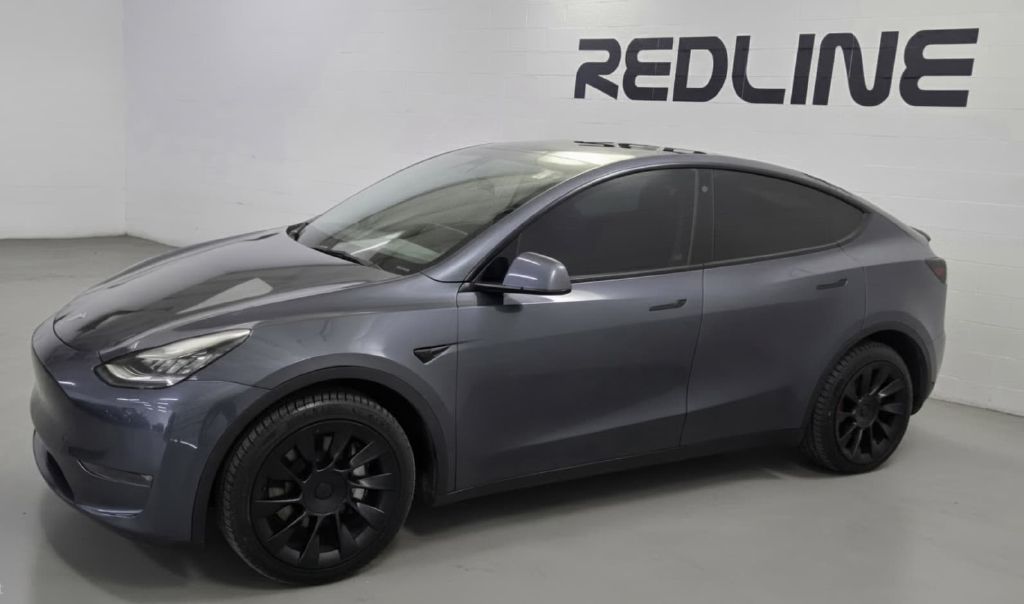 Photo 2 of this TESLA MODEL Y