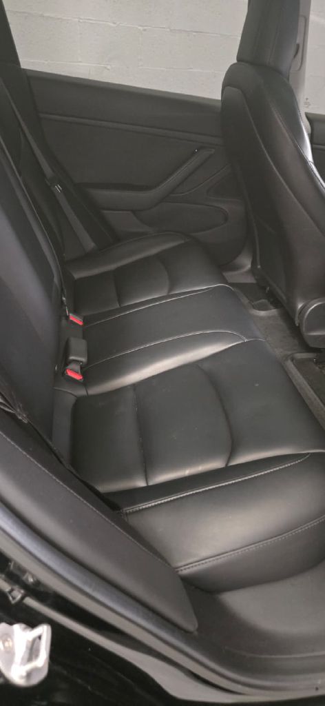 Photo 12 of this TESLA MODEL 3