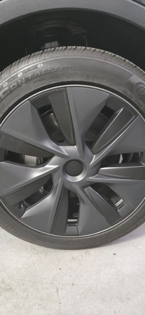 Photo 8 of this TESLA MODEL Y