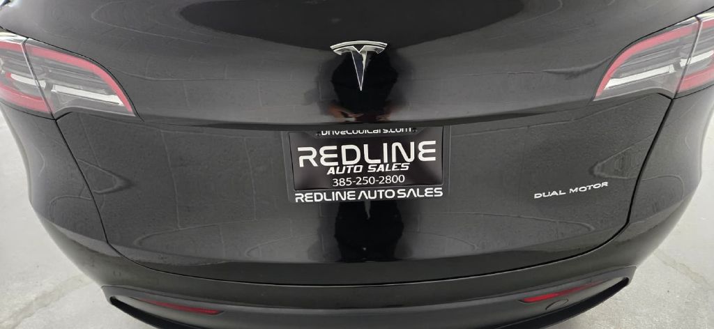 Photo 5 of this TESLA MODEL Y
