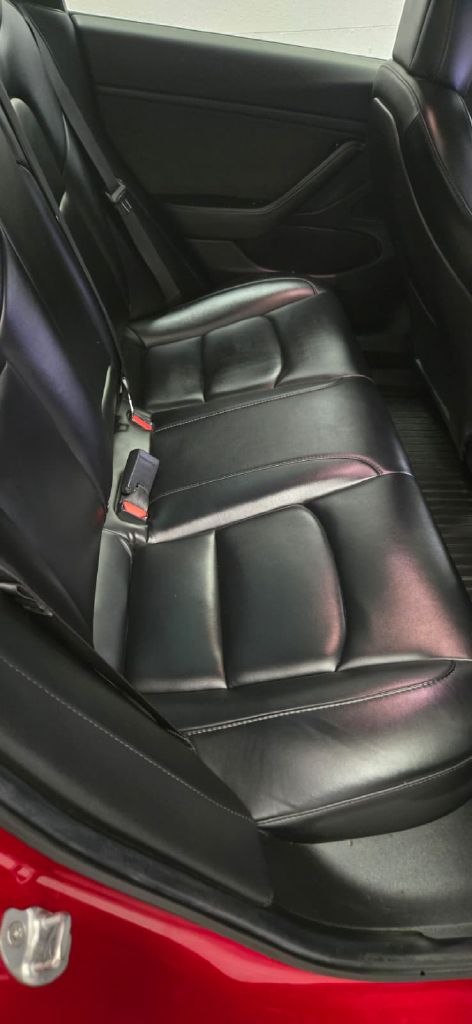 Photo 9 of this TESLA MODEL 3