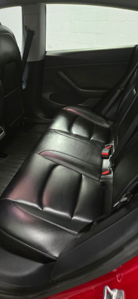 Photo 9 of this TESLA MODEL 3