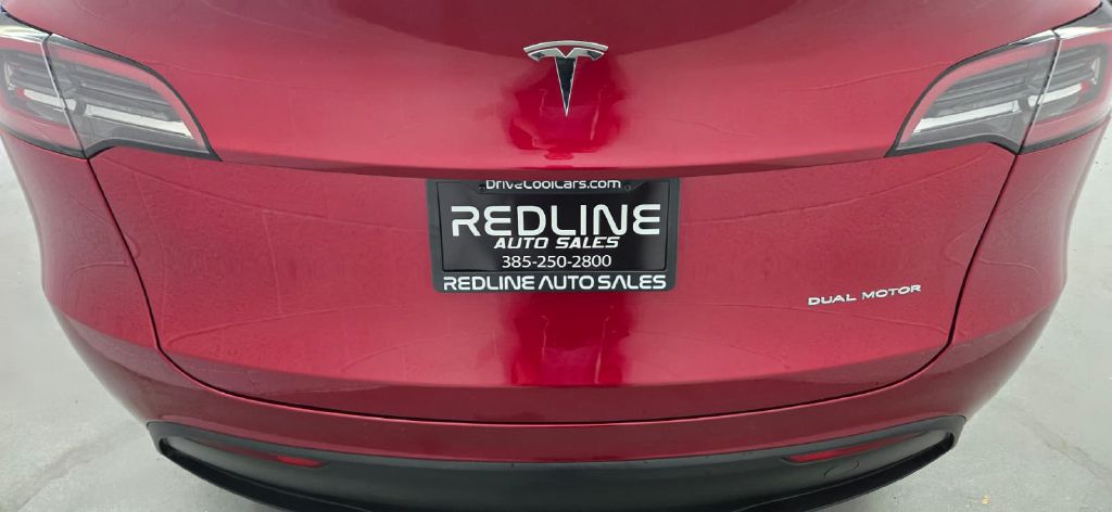 Photo 5 of this TESLA MODEL Y
