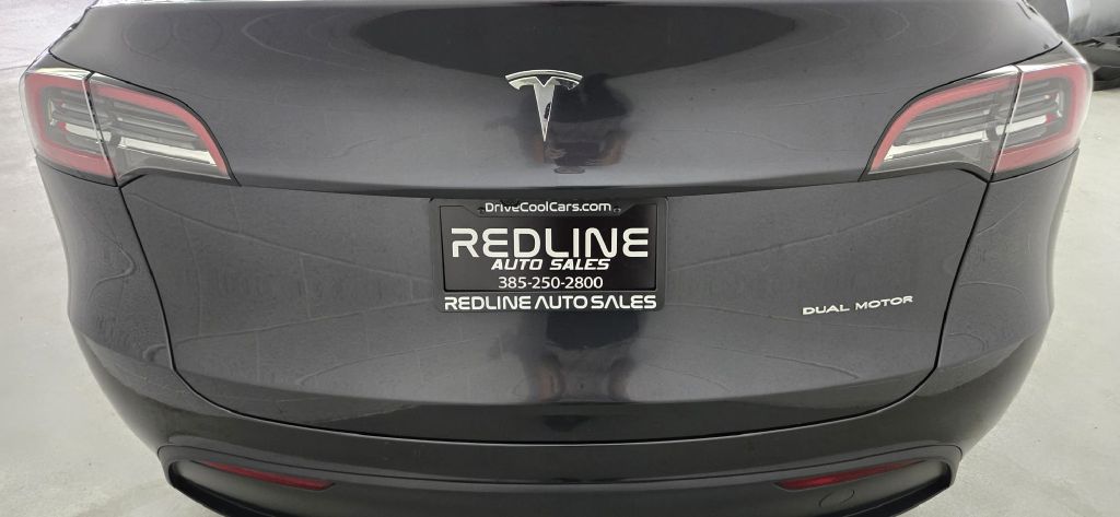 Photo 5 of this TESLA MODEL Y