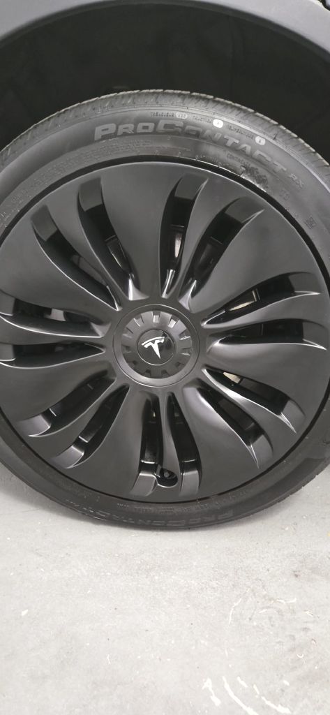 Photo 7 of this TESLA MODEL Y