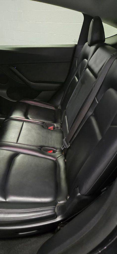 Photo 10 of this TESLA MODEL Y