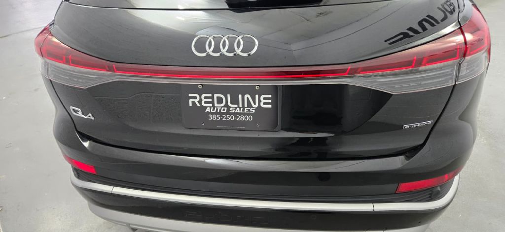 Photo 5 of this AUDI Q4 E-TRON