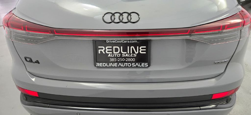 Photo 6 of this AUDI Q4 E-TRON