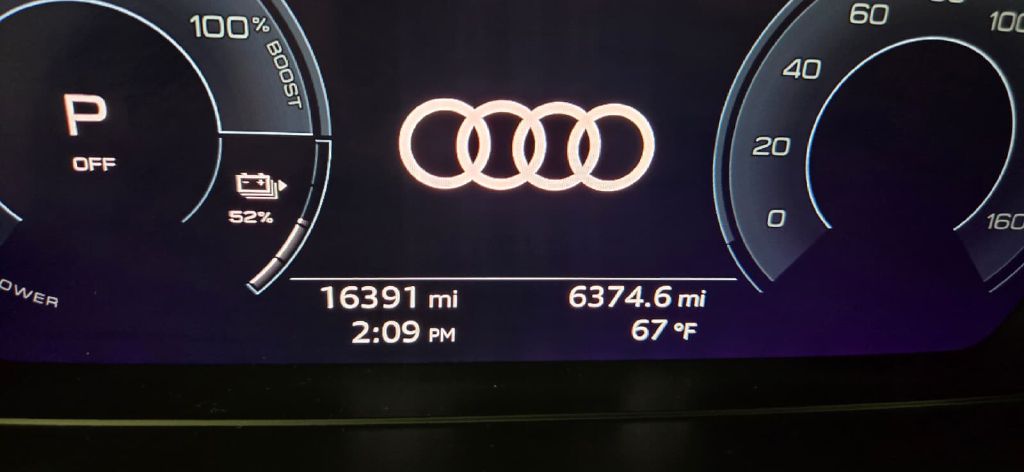 Photo 7 of this AUDI Q4 E-TRON