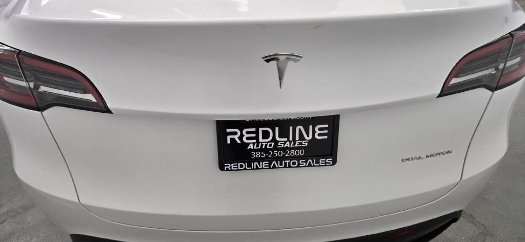Photo 6 of this TESLA MODEL Y