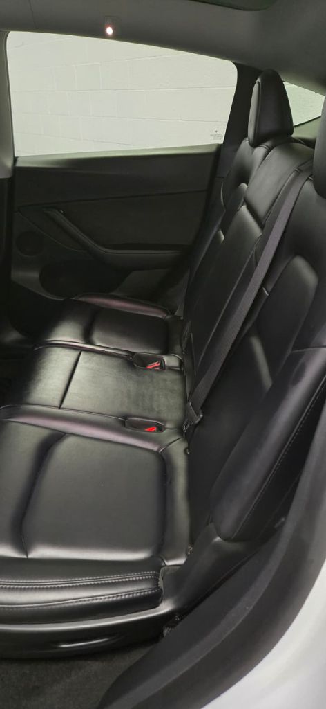 Photo 12 of this TESLA MODEL Y