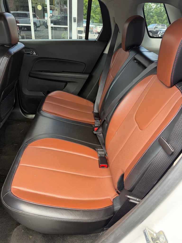 Photo 21 of this GMC TERRAIN