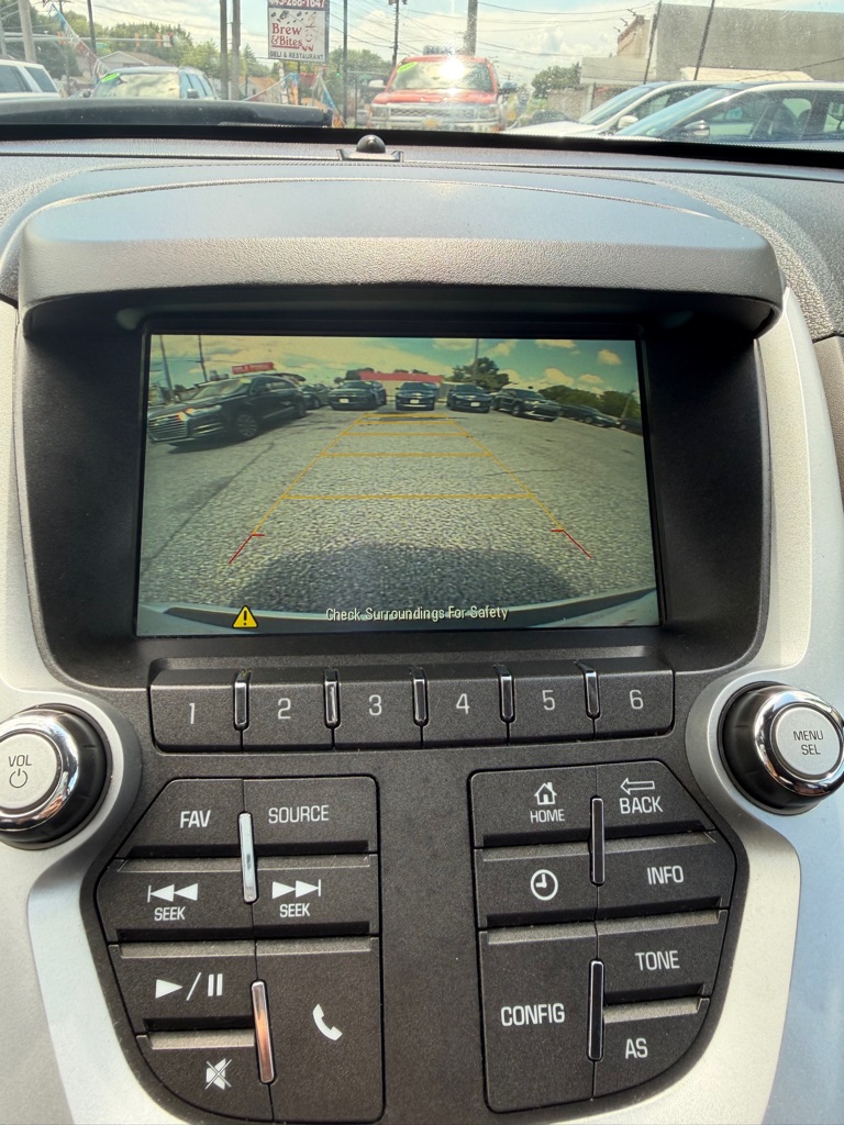 Photo 30 of this GMC TERRAIN