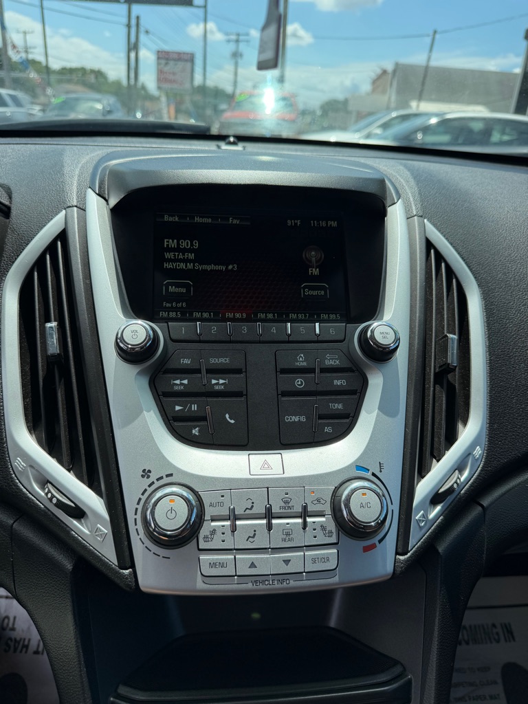 Photo 14 of this GMC TERRAIN