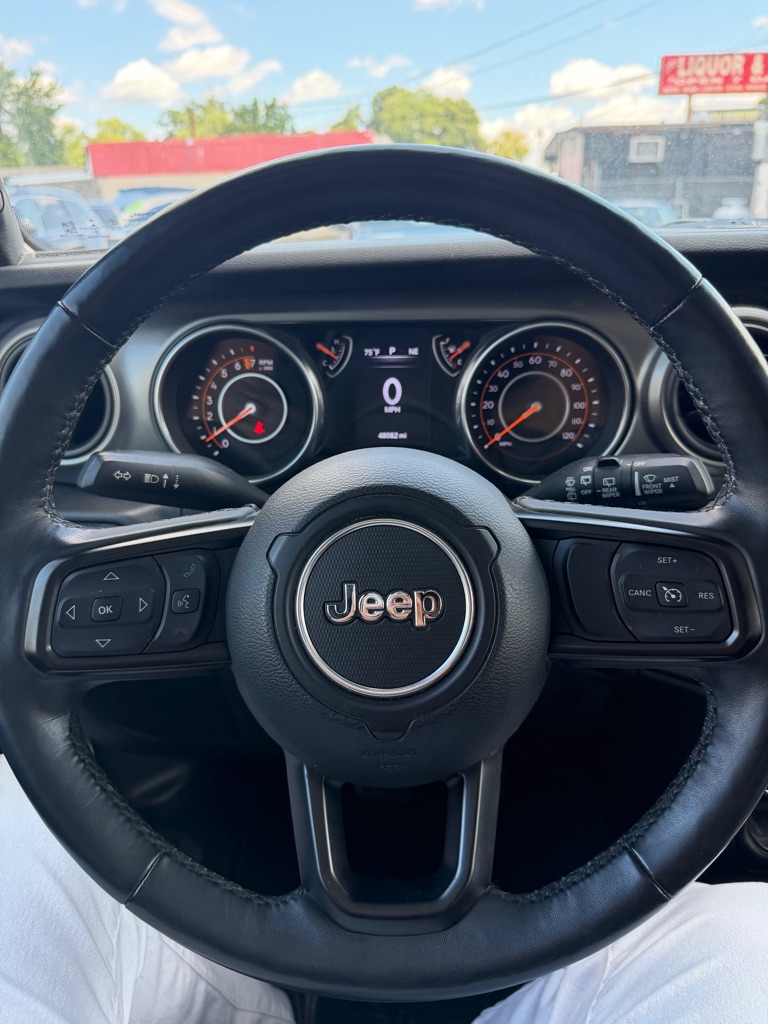 Photo 13 of this JEEP WRANGLER UNLIMI