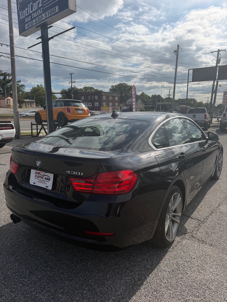 Photo 6 of this BMW 4 SERIES