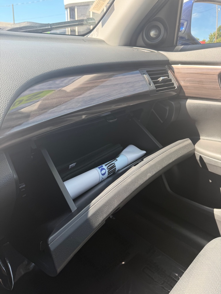 Photo 20 of this HONDA ACCORD HYBRID