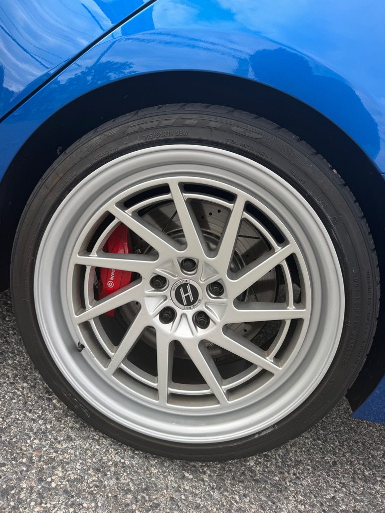 Photo 24 of this KIA STINGER