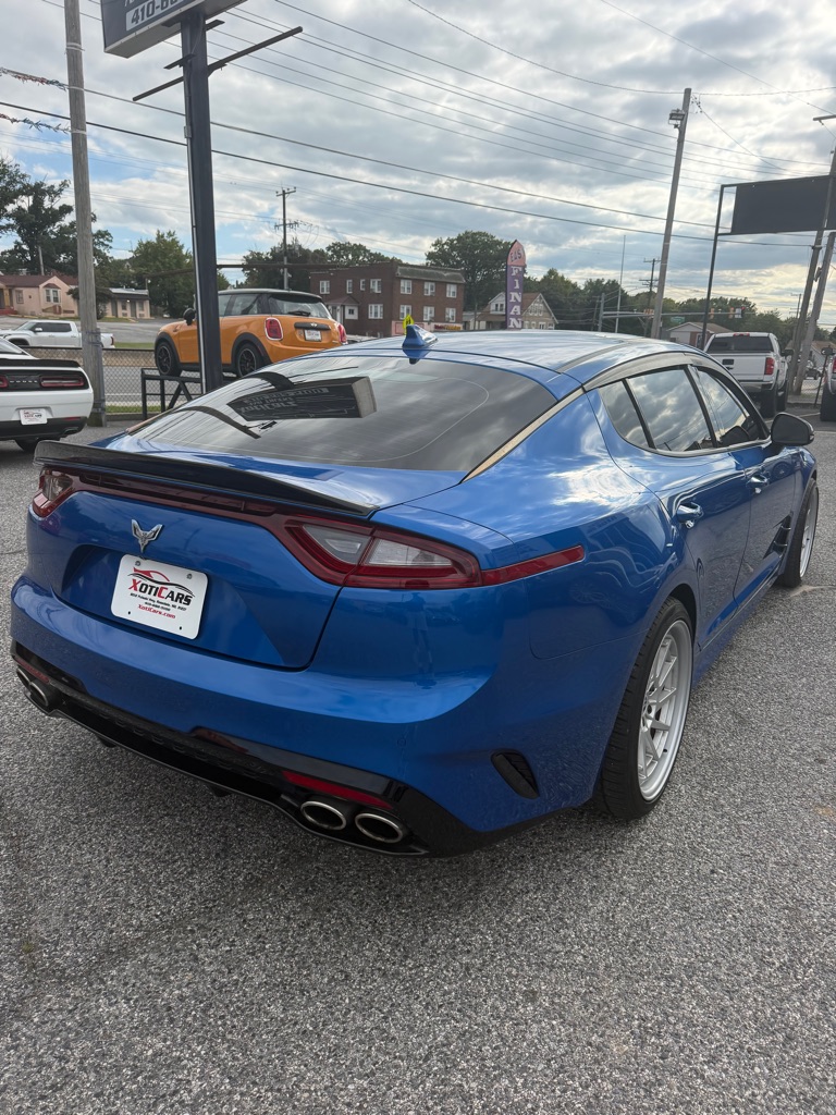 Photo 6 of this KIA STINGER