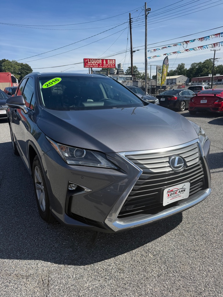 Photo 4 of this LEXUS RX 350