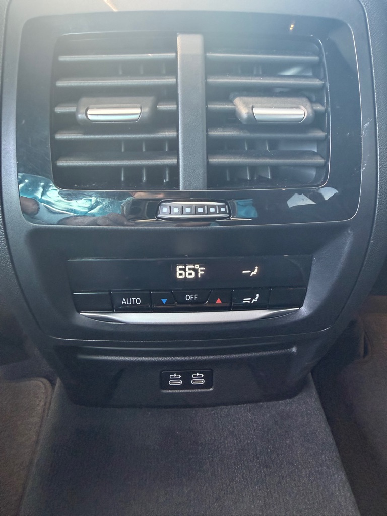 Photo 26 of this BMW X3