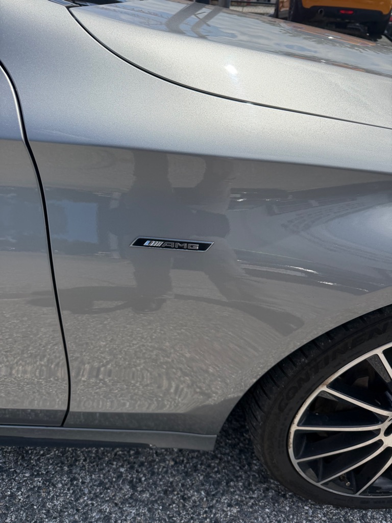Photo 26 of this MERCEDES-BENZ C-CLASS