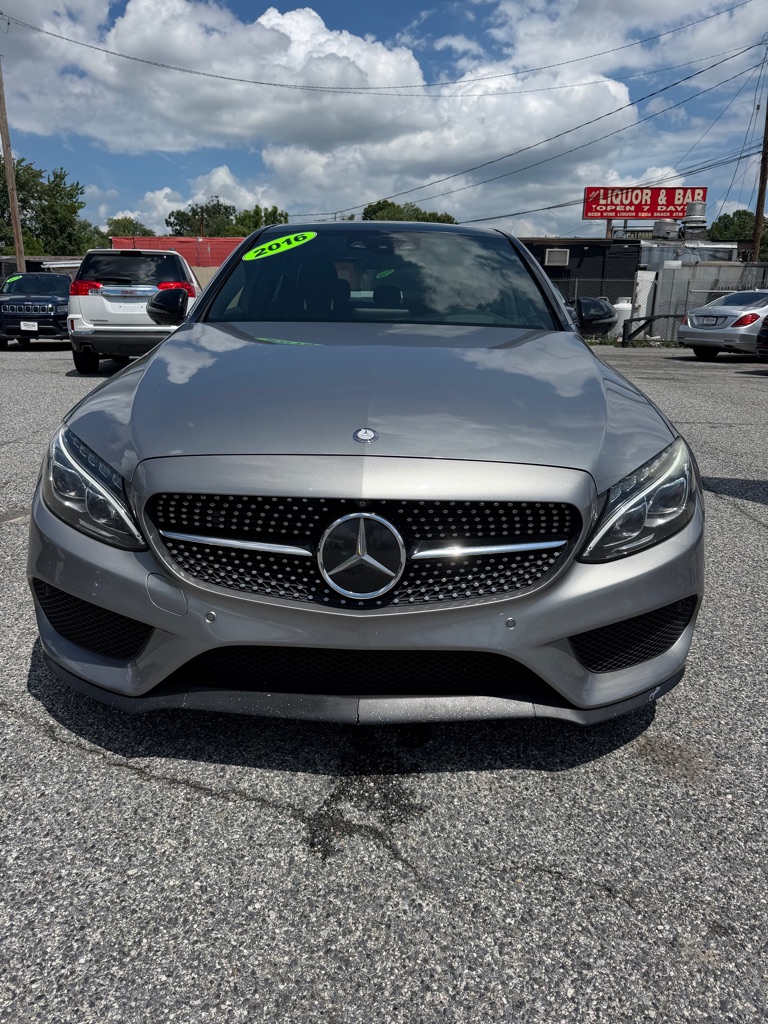 Photo 3 of this MERCEDES-BENZ C-CLASS