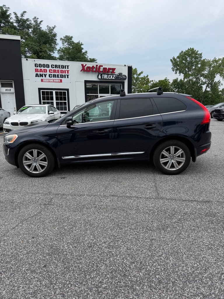 2016 VOLVO XC60
