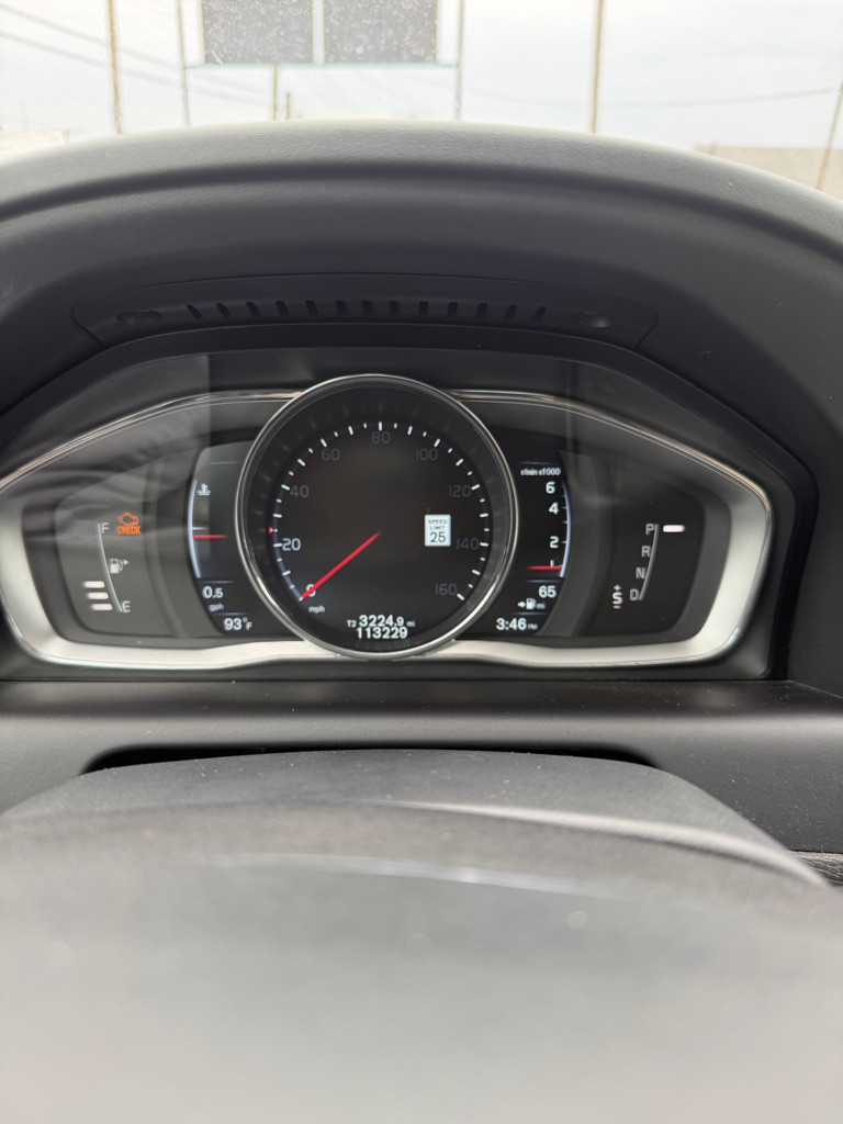 Photo 11 of this VOLVO XC60