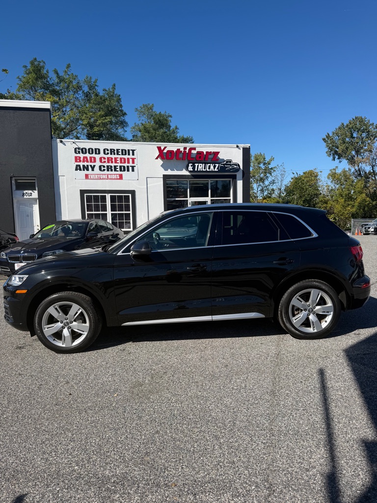 2019 AUDI Q5
