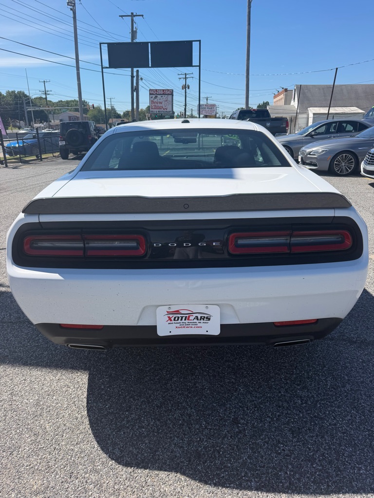 Photo 7 of this DODGE CHALLENGER
