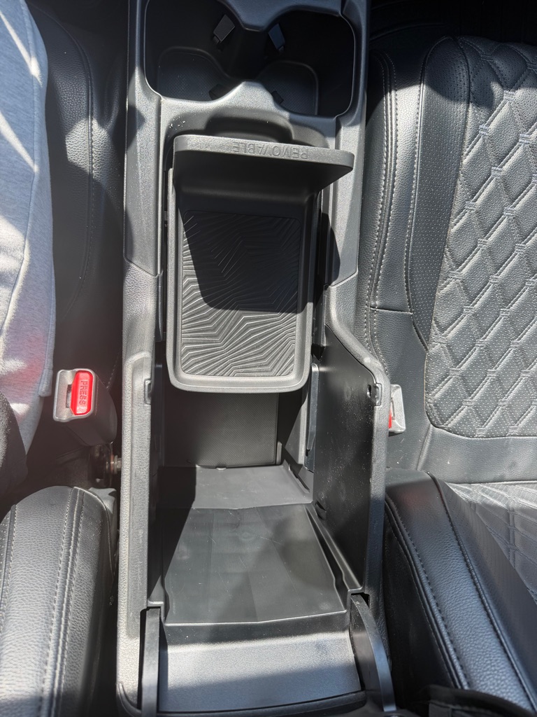 Photo 16 of this HONDA CR-V
