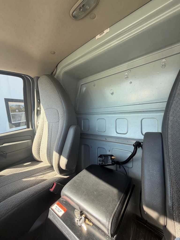Photo 11 of this CHEVROLET EXPRESS