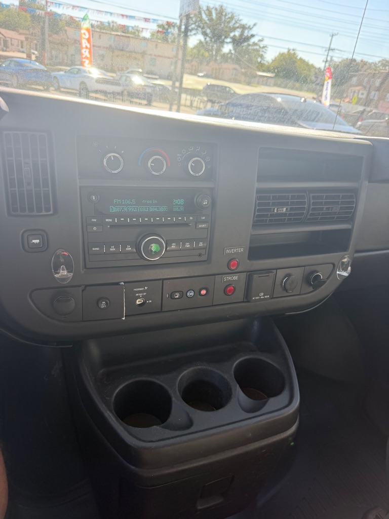 Photo 12 of this CHEVROLET EXPRESS
