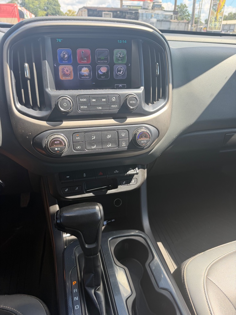 Photo 14 of this CHEVROLET COLORADO